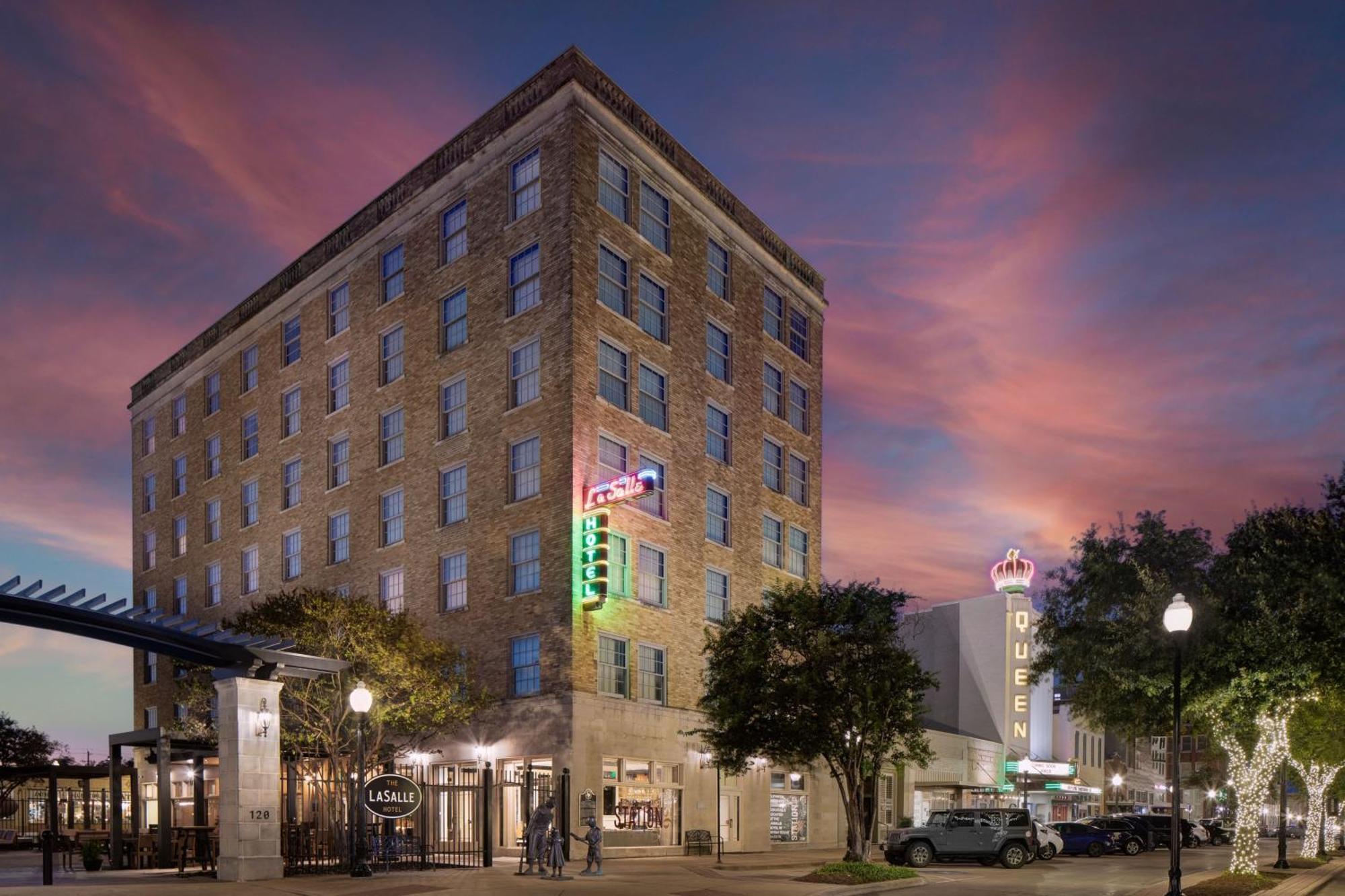 The Lasalle Hotel, Bryan College Station, A Tribute Portfolio Hotel Exterior foto